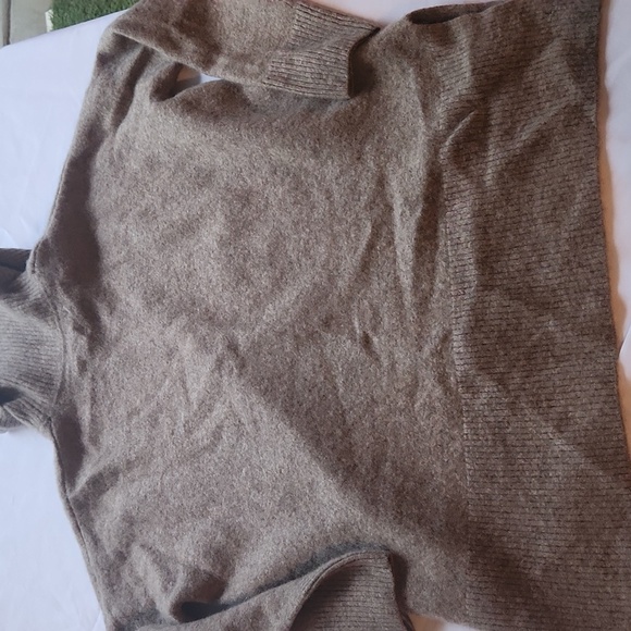 Max Studio Brown Cowl Neck Cashmere Sweater - Picture 6 of 6